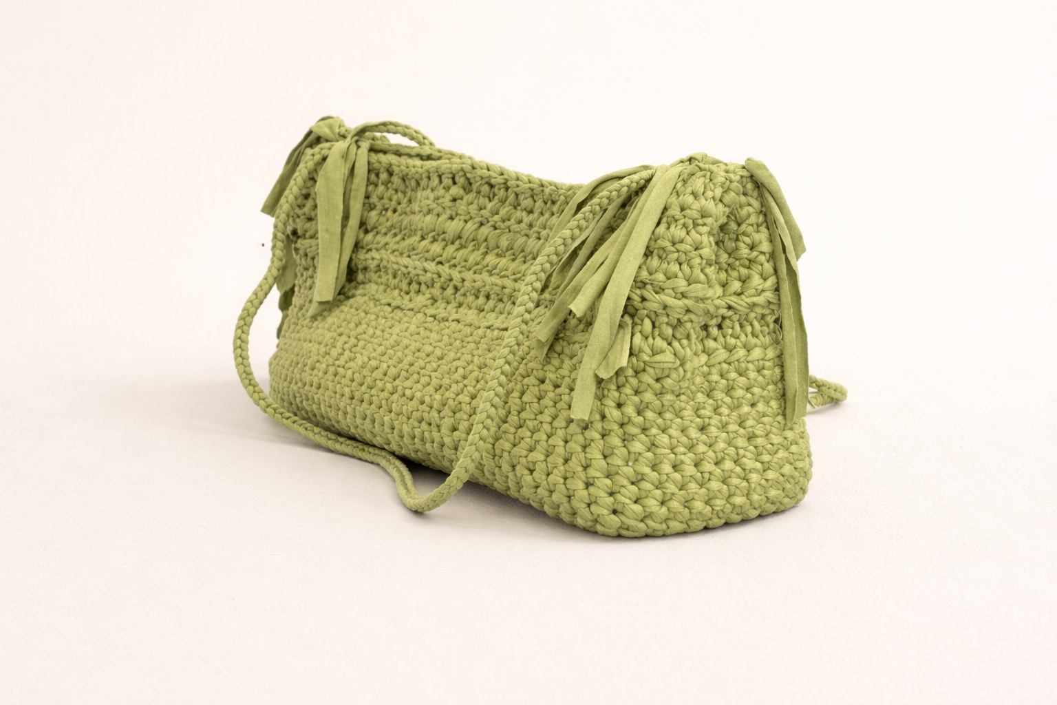 The Nora Shoulder Barrel Purse